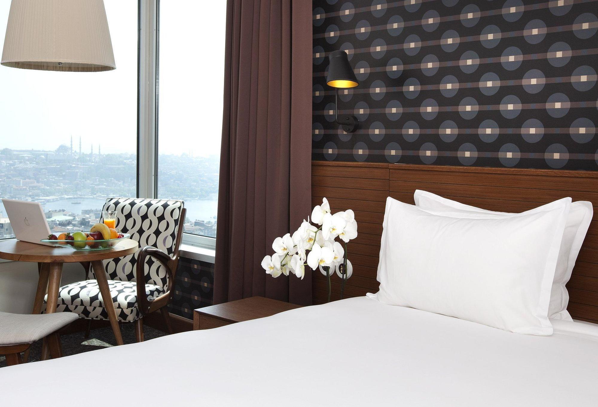 The Marmara Pera Hotel Istanbul Room photo